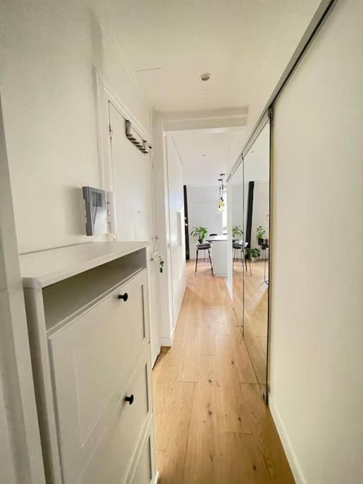 Paris Central 1 Bedroom Apartment With Ac Bagian luar foto